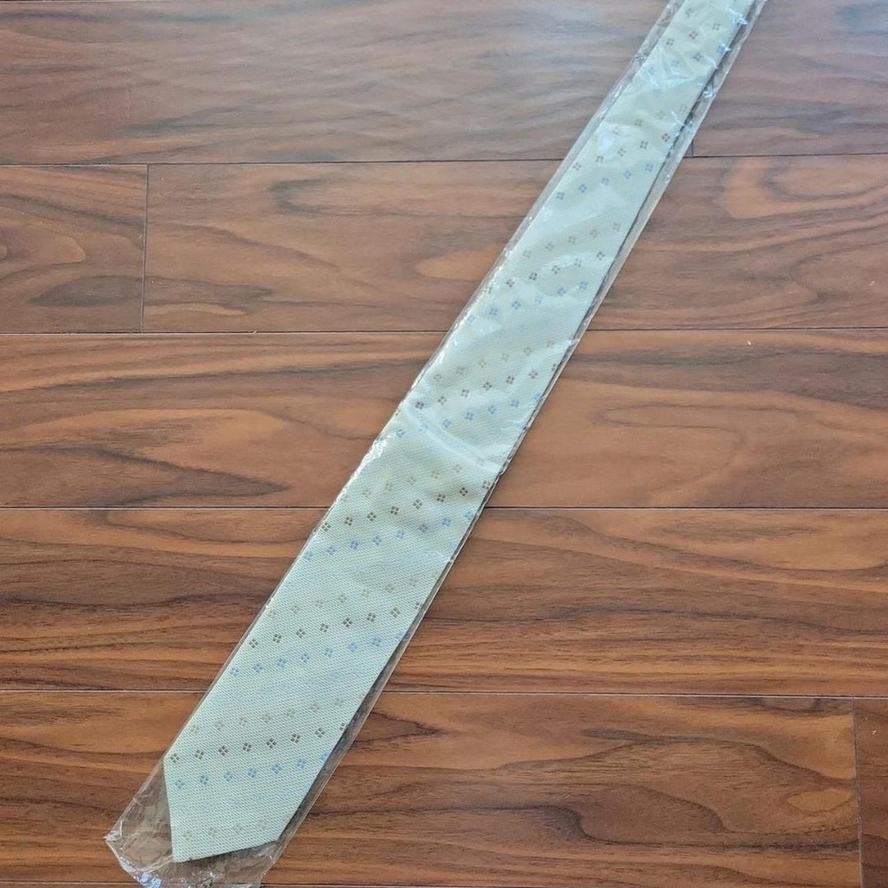 Light Cream Patterned Tie - Picture 2 of 7